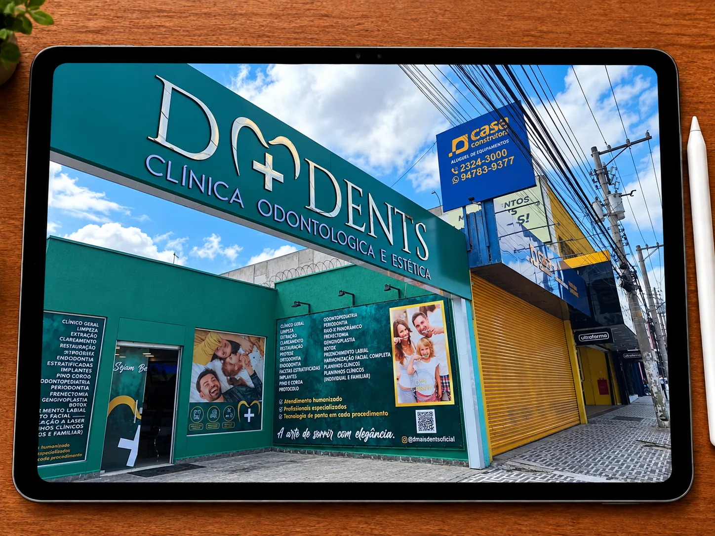 Fachada da Unidade D+ Dents Santo André em um tablet